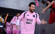 Messi trở thành ông chủ của CLB Eldense