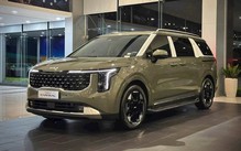 Tin tức giá xe: Kia Carnival giảm giá tới 170 triệu đồng tại đại lý