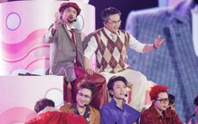 Nguyễn Văn Chung trong concert Anh trai vượt ngàn chông gai: Cột sống cụ ổn không?