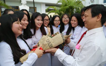 'Học sinh có quyền tức giận nhưng không được dùng bạo lực với thầy cô'