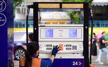 Petrolimex, PV Oil, SaigonPetro, xăng dầu Quân đội bán mỗi nơi một giá