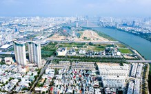 Đà Nẵng thu hơn 17.600 tỉ từ đất và xổ số, riêng Làng Vân đóng góp 12.449 tỉ