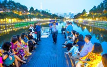 Đi bộ khám phá văn hóa sơn mài, đình cổ Xuân Hòa và nghe nhạc trên kênh Nhiêu Lộc  - Thị Nghè