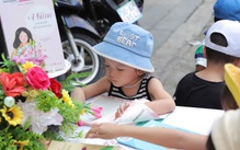 Tủ sách cộng đồng đến với công nhân, người lao động Bình Dương