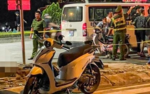 Hai vụ tai nạn trong đêm làm 3 người chết ở Hà Nội