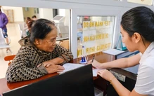 Đề xuất giảm tuổi hưởng trợ cấp hưu trí xã hội xuống 70
