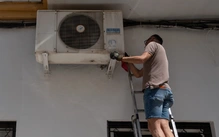 Châu Âu nóng hơn 40°C nhưng chỉ có 20% gia đình có máy lạnh
