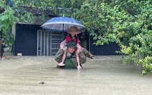 Hình ảnh lũ dâng cao gây ngập úng ở Cao Bằng