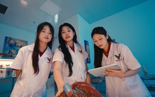 Một ngày của sinh viên Trường đại học Trưng Vương