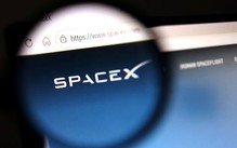 SpaceX ký thỏa thuận điện toán đám mây hàng chục tỉ USD với Google