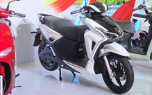 VinFast chốt giá Kyo và Kinet: Khởi điểm 30 triệu và 40 triệu đồng, miễn phí đổi pin đến 2028