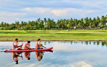 Đầm nước ngọt sát biển đẹp như tranh ở Quảng Ngãi