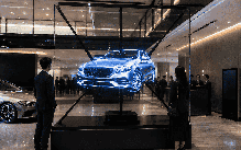 3D Hologram hiện diện ngày càng nhiều trong ngành quảng cáo