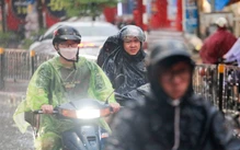 Thời tiết hôm nay 18-8: Đất liền mưa to, trên biển dông gió