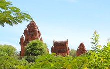 Ngắm quần thể tháp Pô Klong Garai ở vùng đất 'gió như Phan, nắng như Rang'