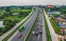 Xử lý xe không giữ khoảng cách: Tập trung vào xe kinh doanh, tuyên truyền với xe cá nhân