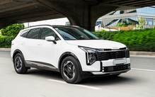 Bán xe sang mua Kia Sportage HEV, chủ xe thấy 'đi như xe điện'