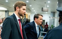 Thượng viện Mỹ phê chuẩn cựu luật sư của ông Trump làm Bộ trưởng Tư pháp