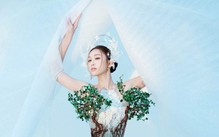 Minh Anh đưa mùa bướm Cúc Phương lên sân khấu Miss International Queen