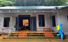 Sạt lở ở Phú Thọ, hai vợ chồng cùng người thân 79 tuổi chết thương tâm do bị đất đá vùi lấp