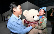 Đêm đoàn tụ của người lính mũ nồi xanh trở về từ Nam Sudan