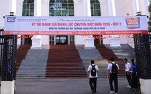 Trường sư phạm đào tạo đa ngành, trường đa ngành lại tuyển sư phạm