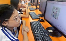 Học sinh tiểu học đã dùng AI, có nên cấm?