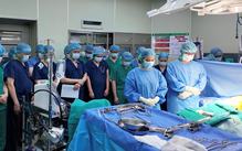 Về nước chăm sóc mẹ ốm, chàng trai Hà Nội đột ngột qua đời và món quà cuối để lại
