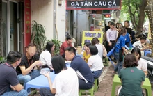 Chiếm vỉa hè: Cái sai phải bị xử lý