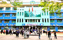 Trường phát thông báo khẩn cảnh báo: Sinh viên bị xe khách chở đến gần khu vực biên giới Campuchia