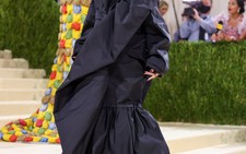 Những màn trình diễn ấn tượng trên thảm đỏ Met Gala 2021