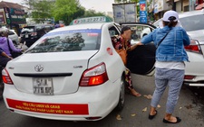 Bộ Công thương nói về biểu ngữ phản đối Uber, Grab: Phải làm rõ đúng, sai