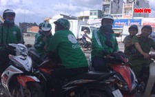 Xe ôm công nghệ và xe ôm truyền thống tiếp tục xô xát