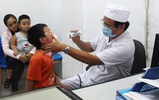 TP.HCM: Sốt xuất huyết chững lại, bệnh tay chân miệng gia tăng