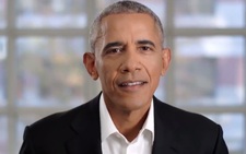 Cưới nhau 25 năm, ông Obama vẫn tỏ tình ngọt ngào với bà Michelle