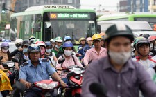 TP.HCM có nhất thiết thành siêu đô thị 15-20 triệu dân?