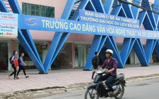 Trường đại học bỗng... có giá
