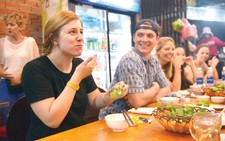 Ẩm thực Việt đâu chỉ có phở hay bánh mì...