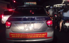 Ứng xử như thế nào đại chiến Taxi và Uber - Grab?