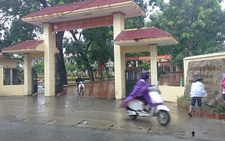 Sau khai giảng, phụ huynh than trời vì các loại phí