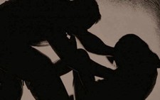 Bắt nghi phạm ép bé gái 14 tuổi quan hệ tình dục
