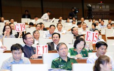 Quan sát nghị trường: Hỏi nhanh, nhưng khó đáp gọn