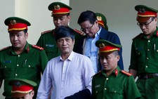 Kháng nghị một phần án sơ thẩm vụ 2 cựu tướng công an 'bảo kê' đường dây cờ bạc