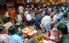 Nên tước bằng, phạt nặng người uống rượu lái xe