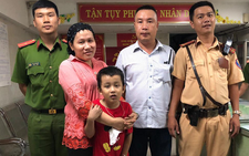 Nhờ CSGT tìm được con bị lạc khi xem 'bão' sau trận thắng Malaysia