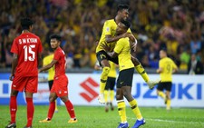 Đè bẹp Myanmar, Malaysia lấy vé vào bán kết