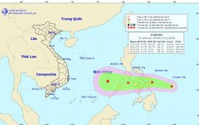 Áp thấp nhiệt đới hướng về Biển Đông, khả năng mạnh thành bão