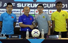 HLV Park Hang Seo và cuộc chiến '1 đánh 2'