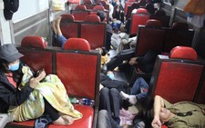 Thêm ghế phụ trên tàu trong dịp Tết Mậu Tuất