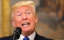 Tổng thống Trump phê phán FBI lọt thông tin xả súng Florida